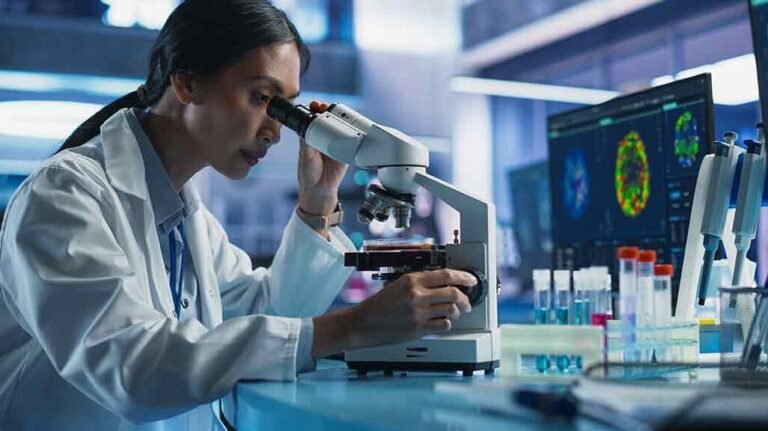 el-proceso-de-descubrimiento-de-farmacos-mediante-inteligencia-artificial-biologica