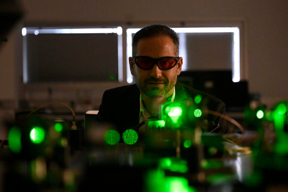 nanodiamantes-en-medicina-uso-en-diagnostico-por-imagen-y-terapia