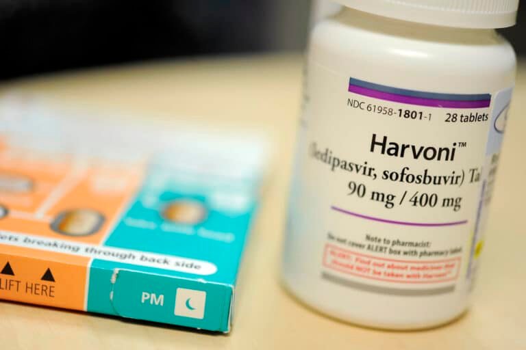 farmacogenomica-y-medicamentos-contra-la-hepatitis-c