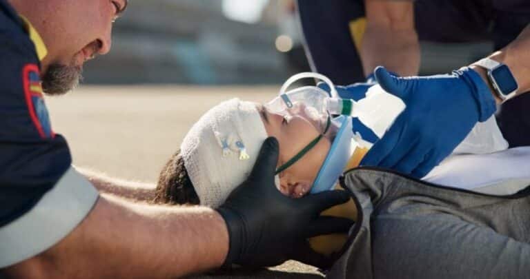 como-los-nanosensores-detectan-bacterias-en-heridas-bajo-el-vendaje